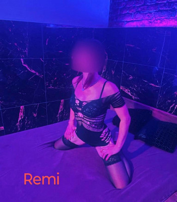 Mädchen auf Sex Remi #1
